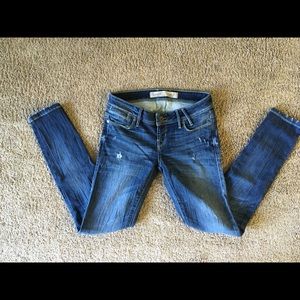 Guess low rise skinny jeans